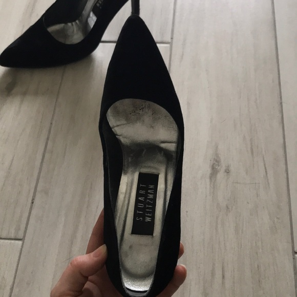 Stuart Weitzman velvet black pumps - Picture 3 of 3